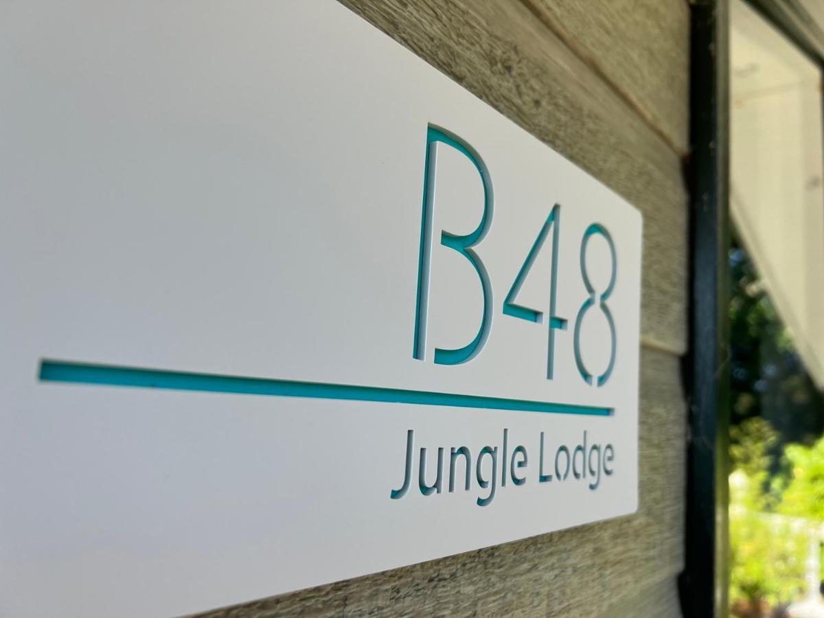 Jungle lodge Lymington Exterior foto